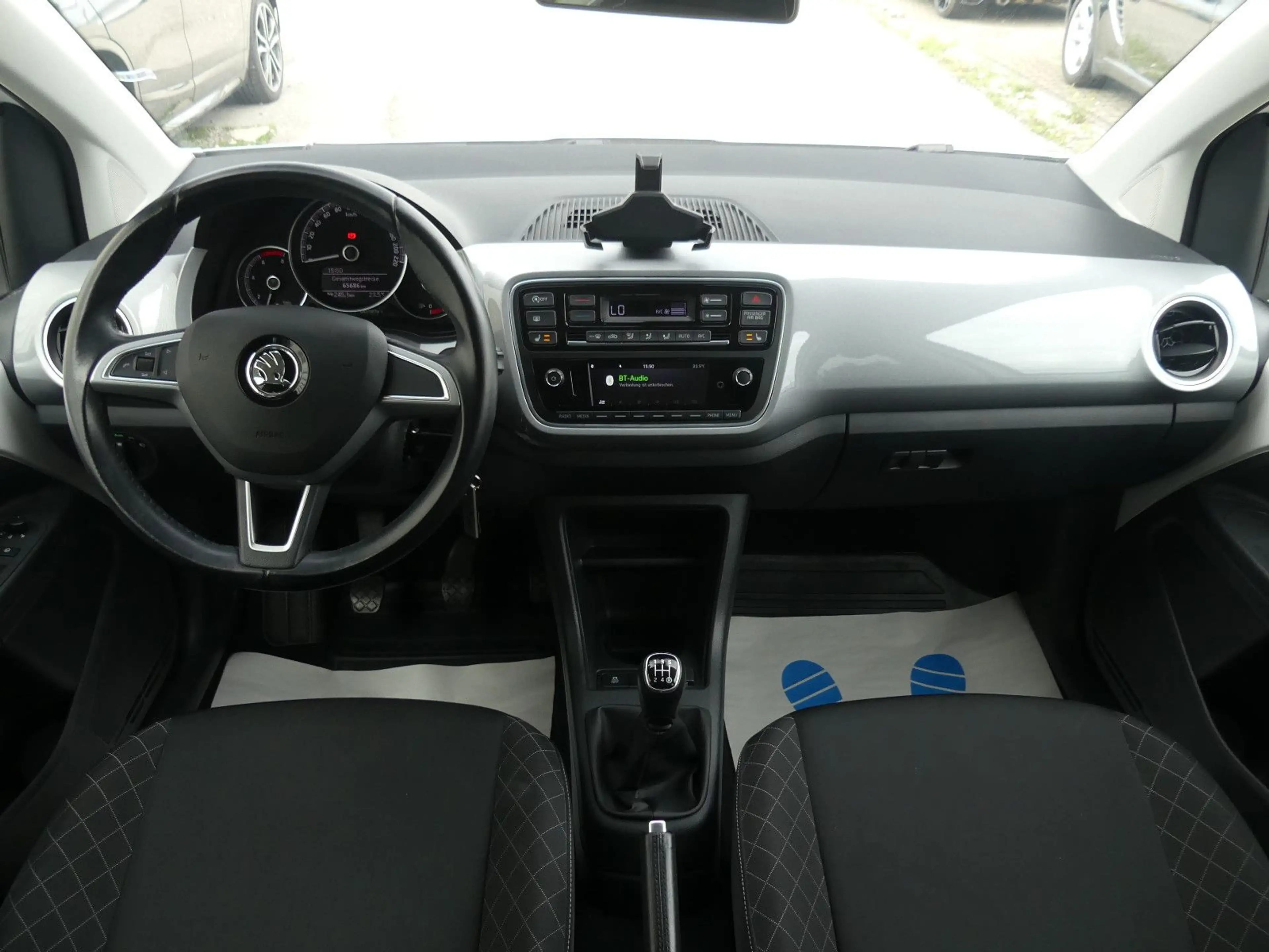Skoda Citigo Style PDC Klimaaut. 55kW DAB 1.Hand — photo 12