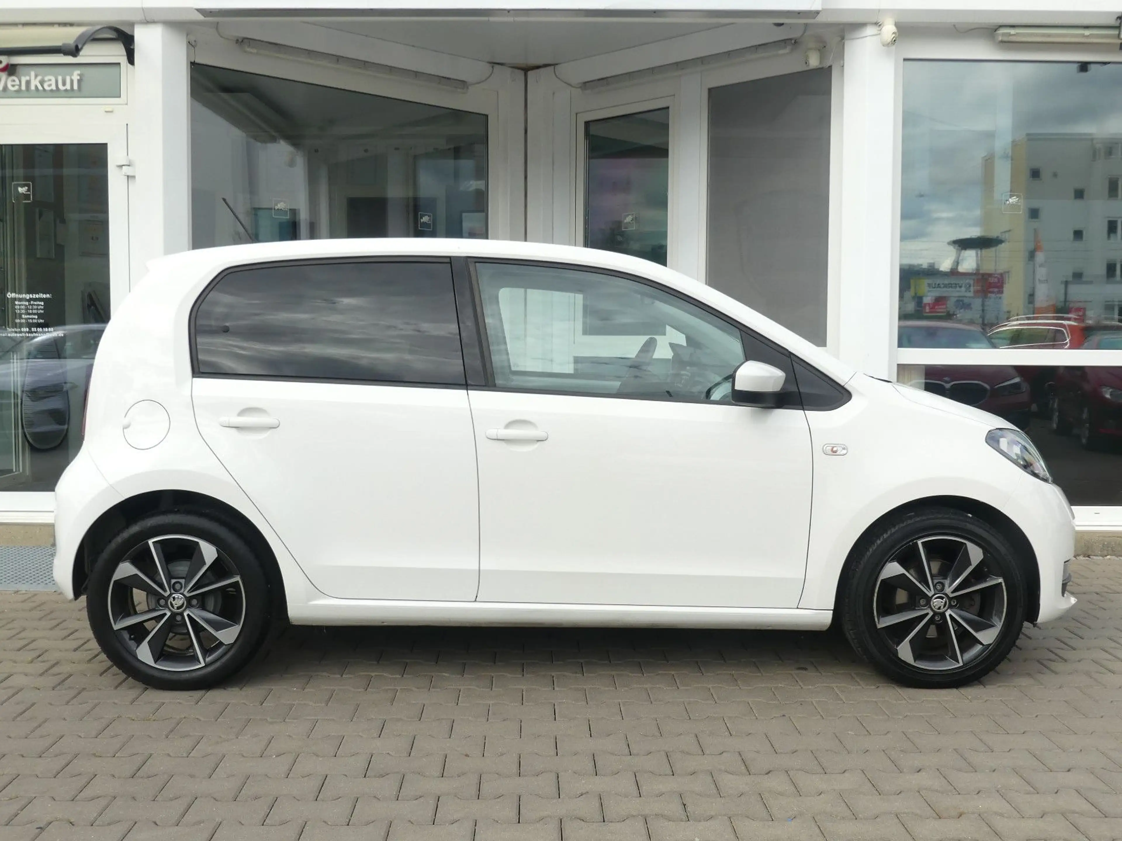 Skoda Citigo Style PDC Klimaaut. 55kW DAB 1.Hand — photo 4