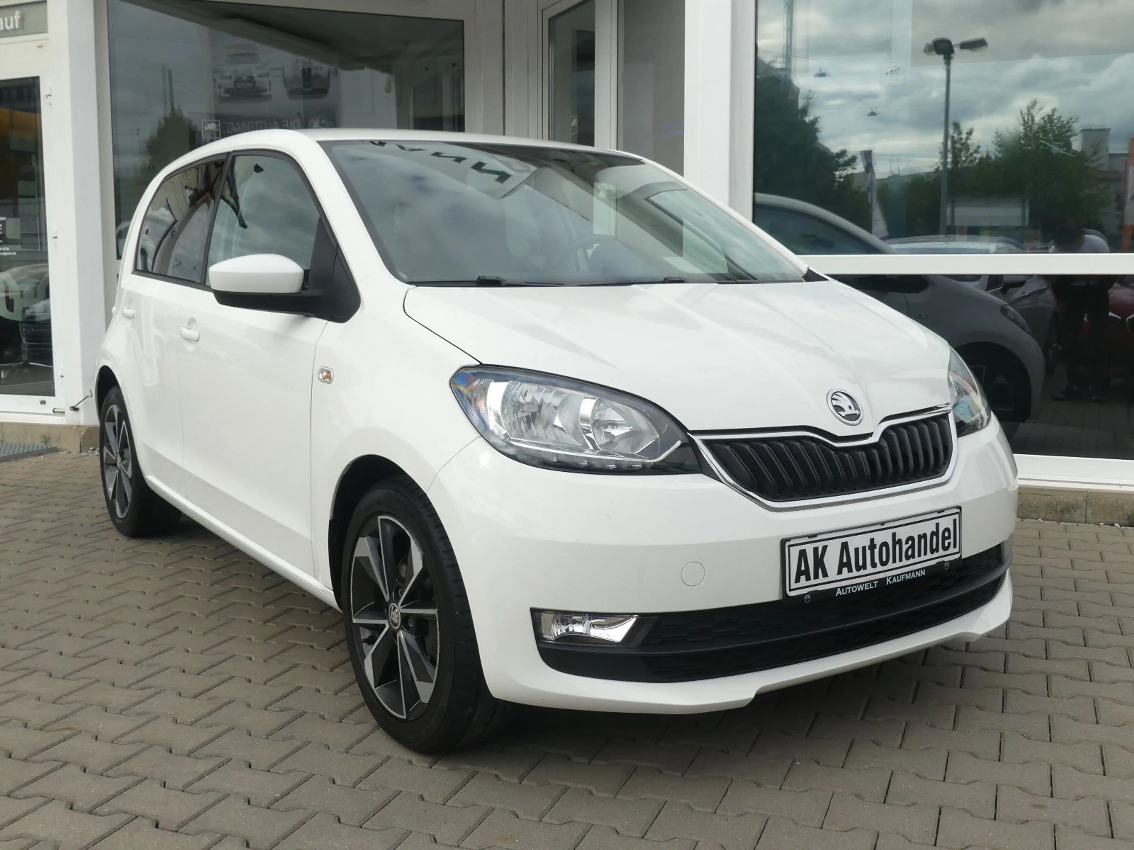 Skoda Citigo Style PDC Klimaaut. 55kW DAB 1.Hand — photo 3