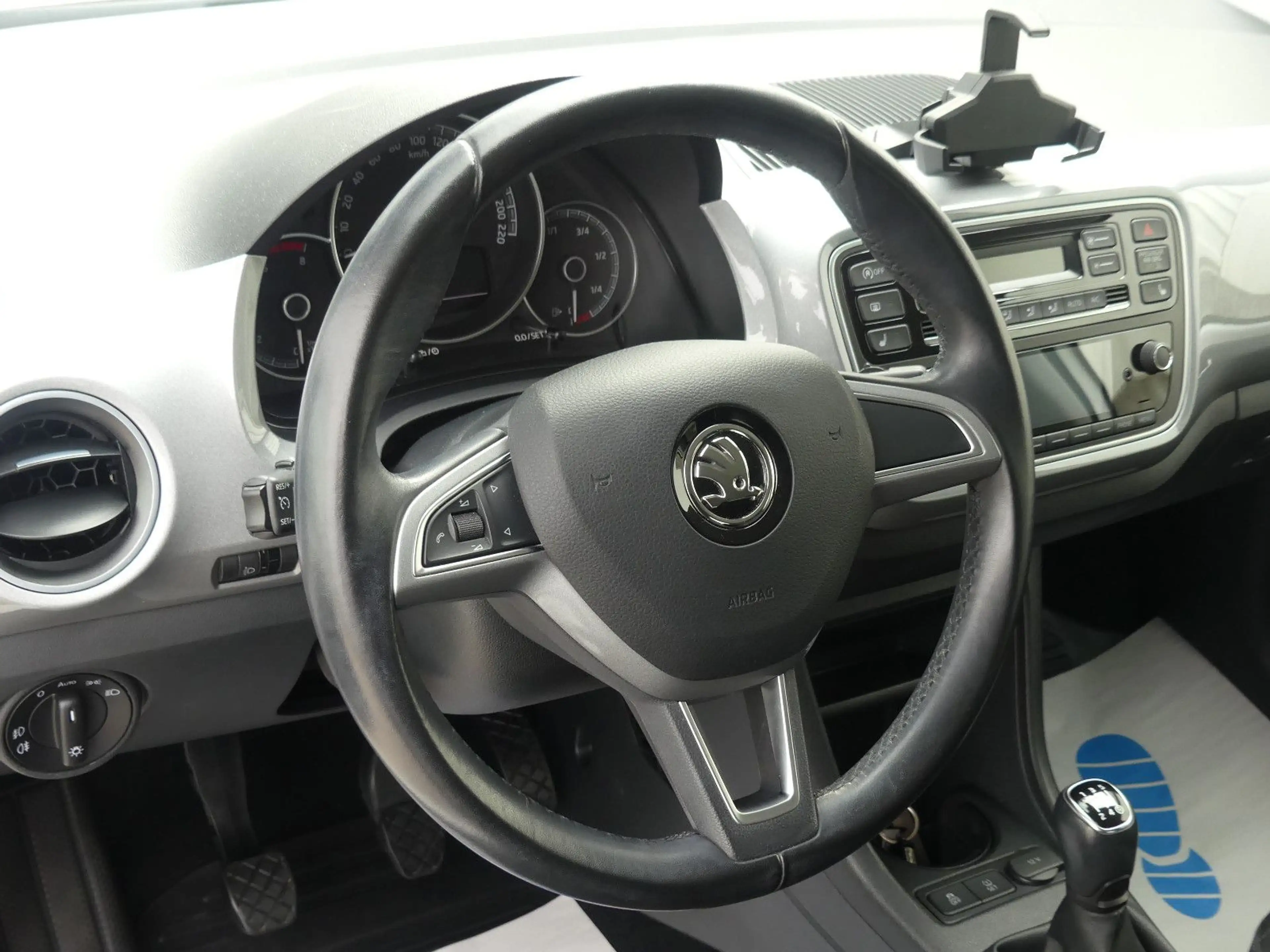 Skoda Citigo Style PDC Klimaaut. 55kW DAB 1.Hand — photo 11