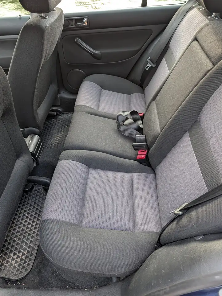 Volkswagen Golf 1.6 Edition, foto 11