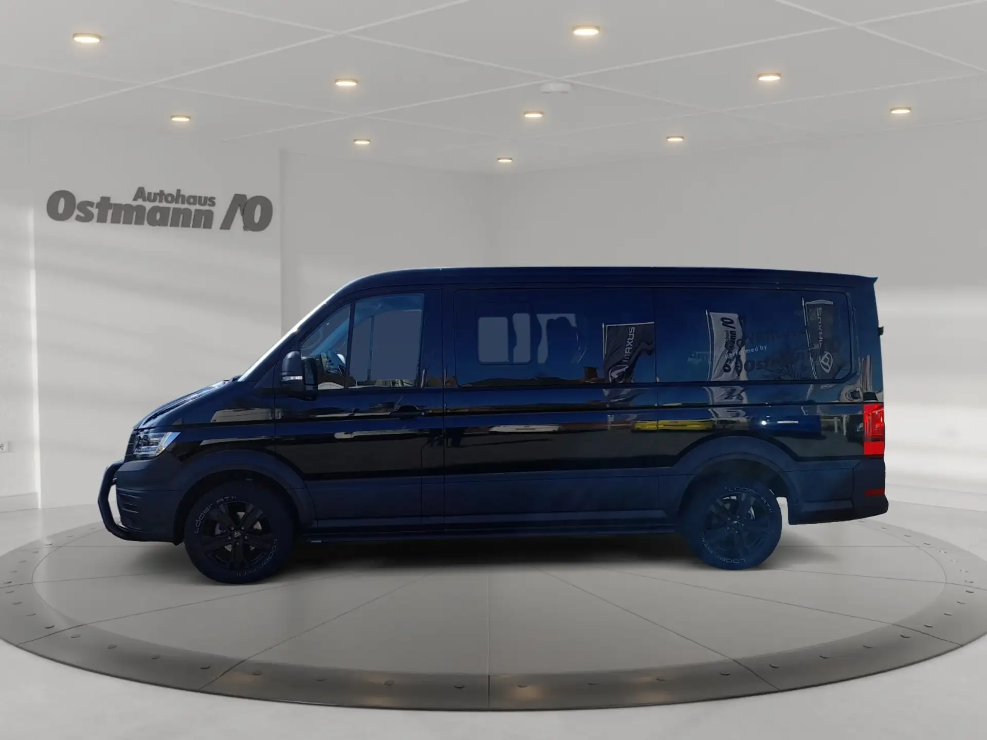 폭스바겐 Volkswagen Crafter 35 4MOTION Umbau RFK LED SHZ NAVI AHK 2026 검정 사진 2
