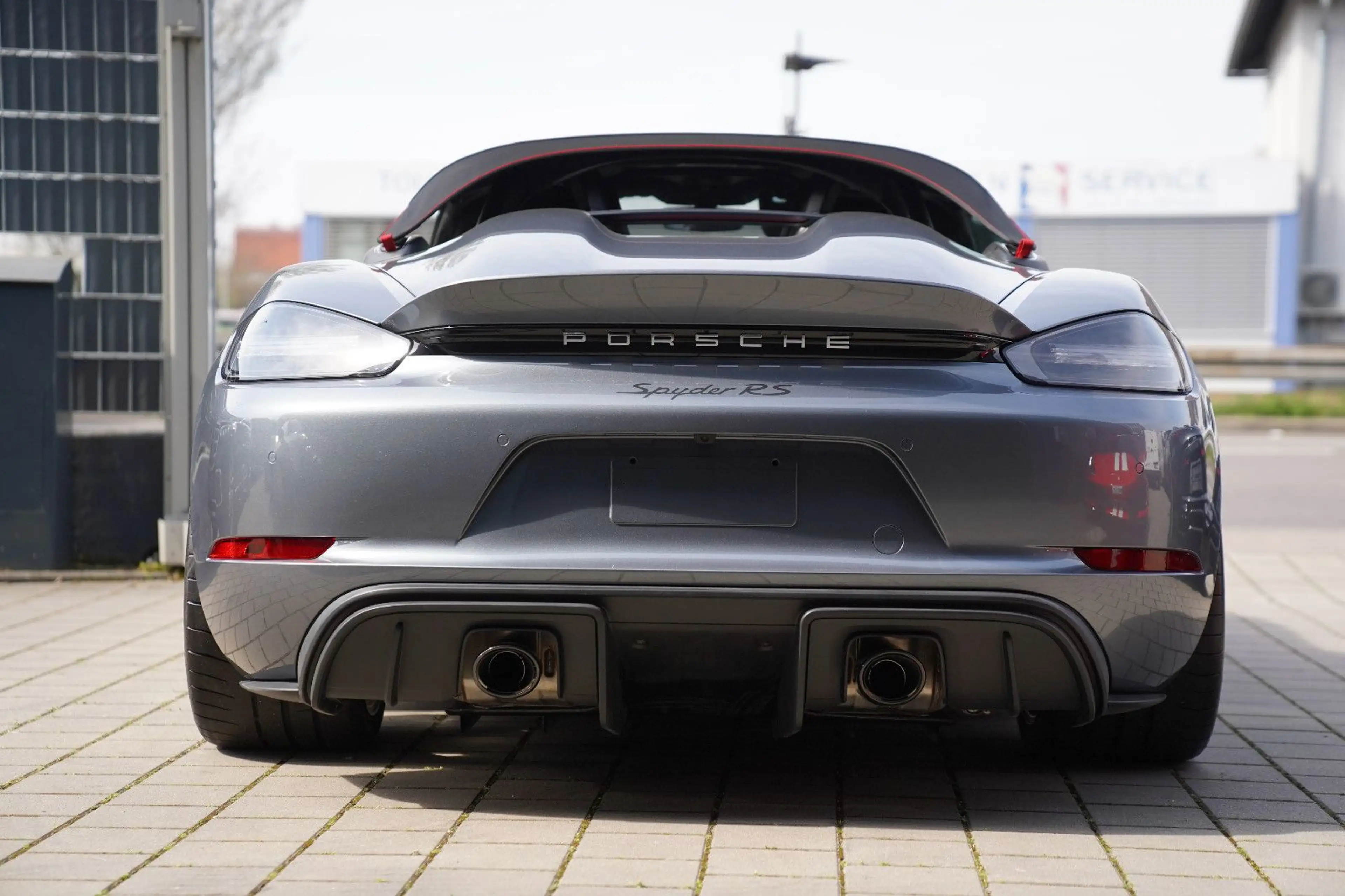 Porsche Boxster 718 RS Syder