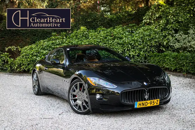 Maserati GranTurismo 4.2 V8 | Concoursstaat | Volledige historie | 20"