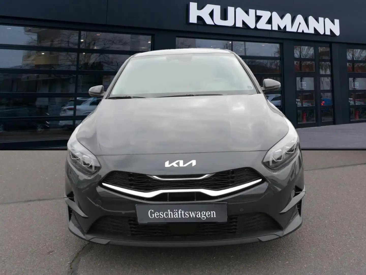 Kia Ceed / cee'd Ceed 1.5T DCT Ultimate Edition Navi Kamera ACC - 2