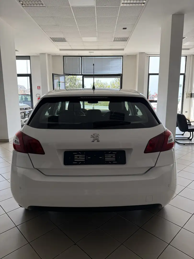 Peugeot 308 II 2018 5p 1.5 bluehdi Style s Bianco - 2