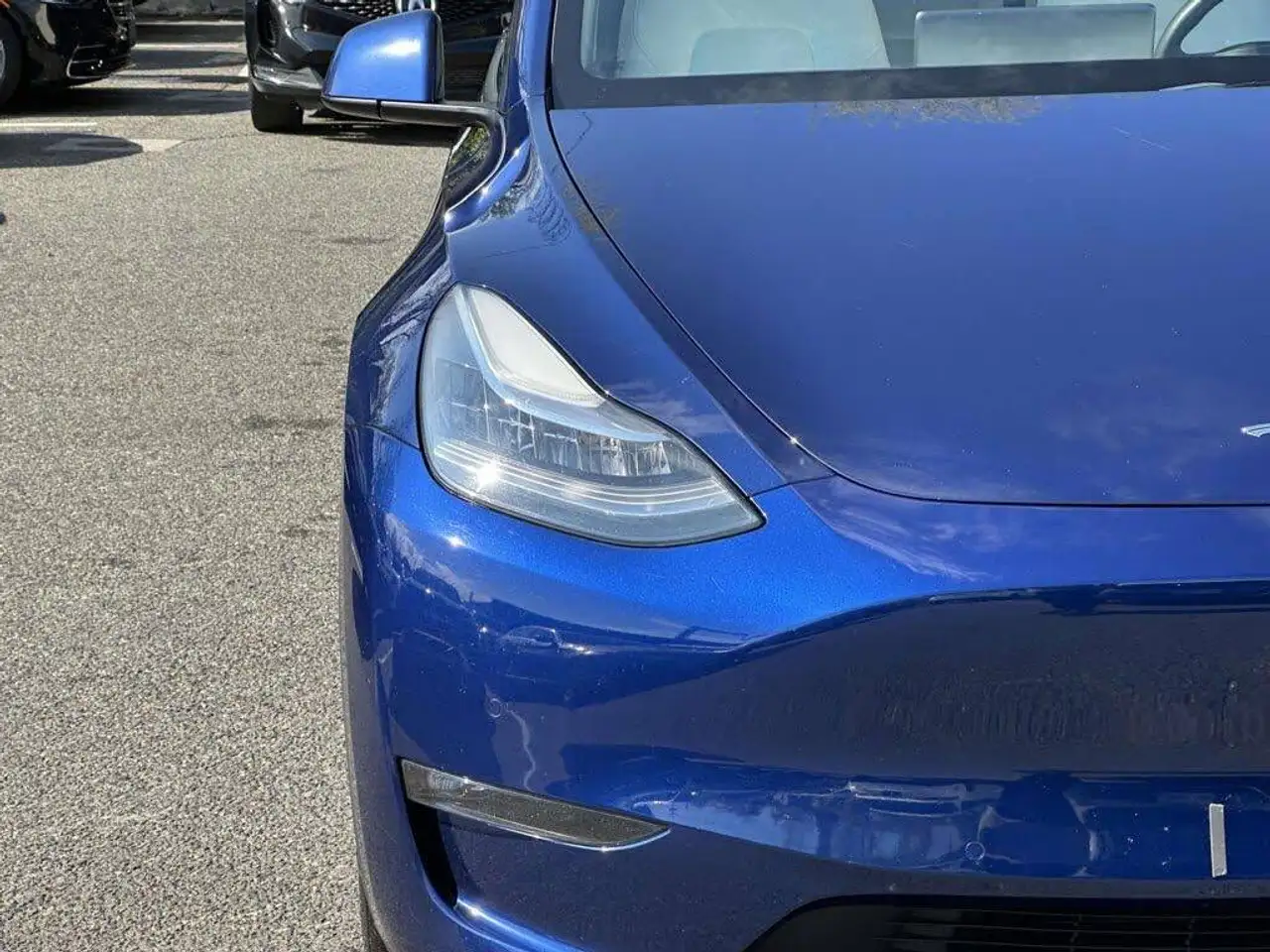 Tesla Model Y снимка Tesla Model Y