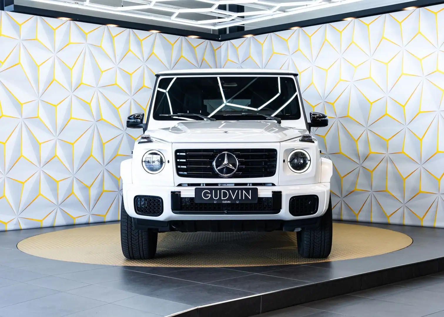 Mercedes-Benz G 580 EQ/MANUFACTUR/CARBON/FOND.ENT./STOCK Biały - 2