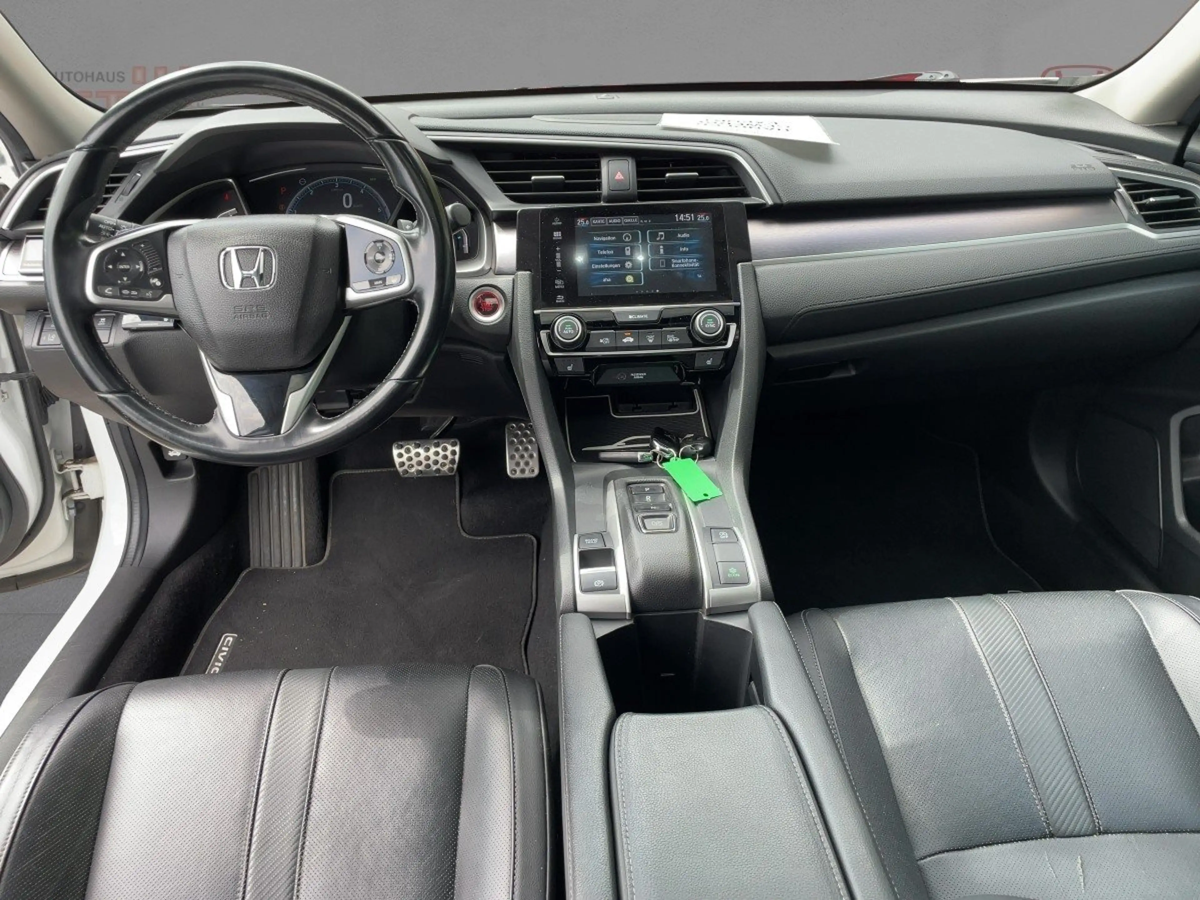 Honda Civic 4-trg. 1.6 i-DTEC Executive ACC+LED+Navi — photo 10