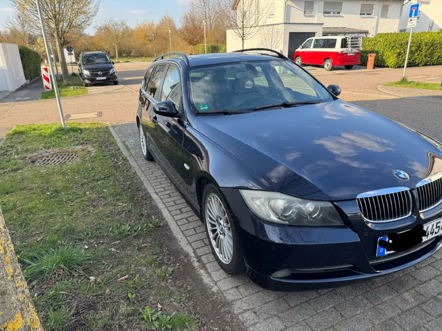 BMW 325 325i Touring Aut. - 1