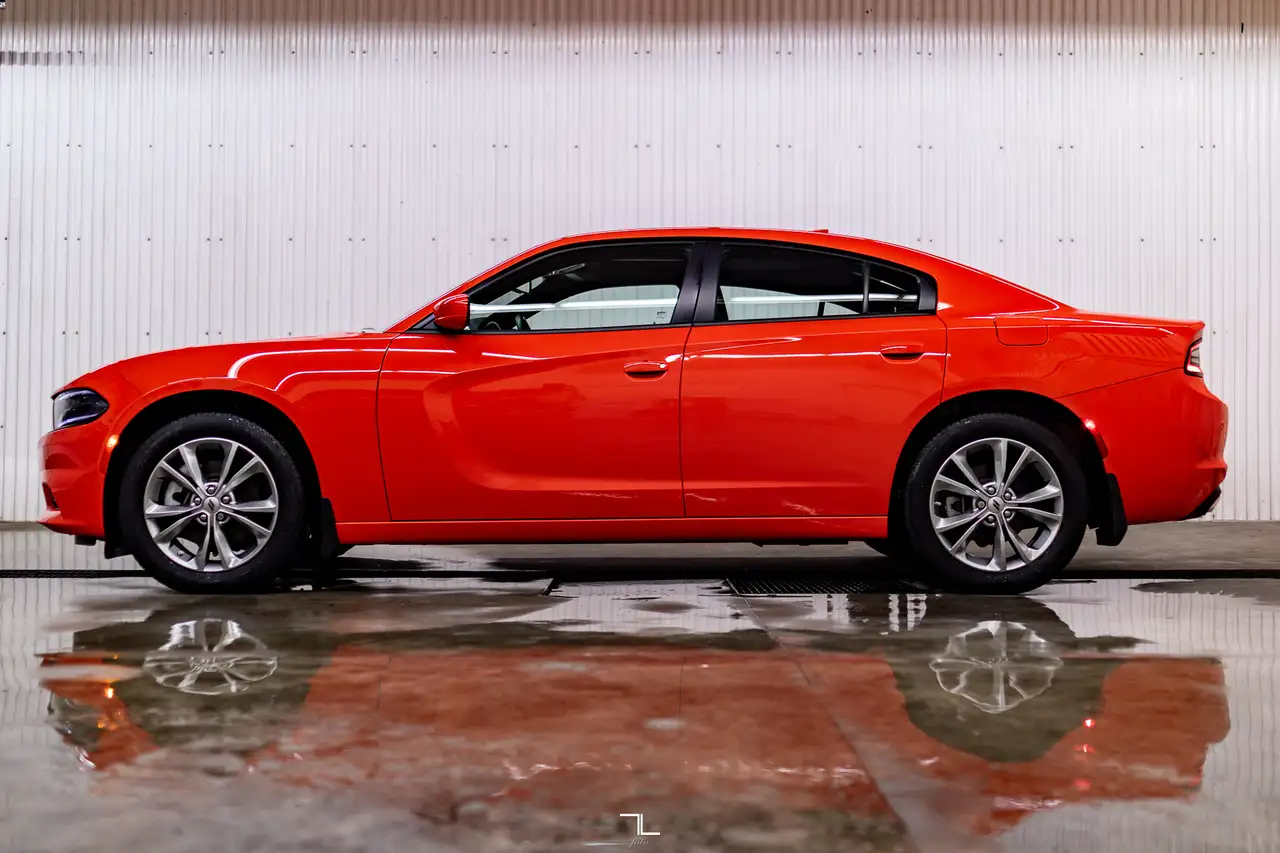 Dodge Charger снимка Dodge Charger
