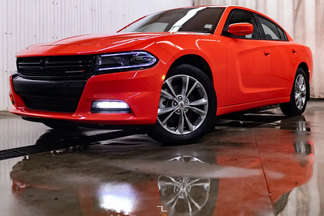 Dodge Charger снимка Dodge Charger