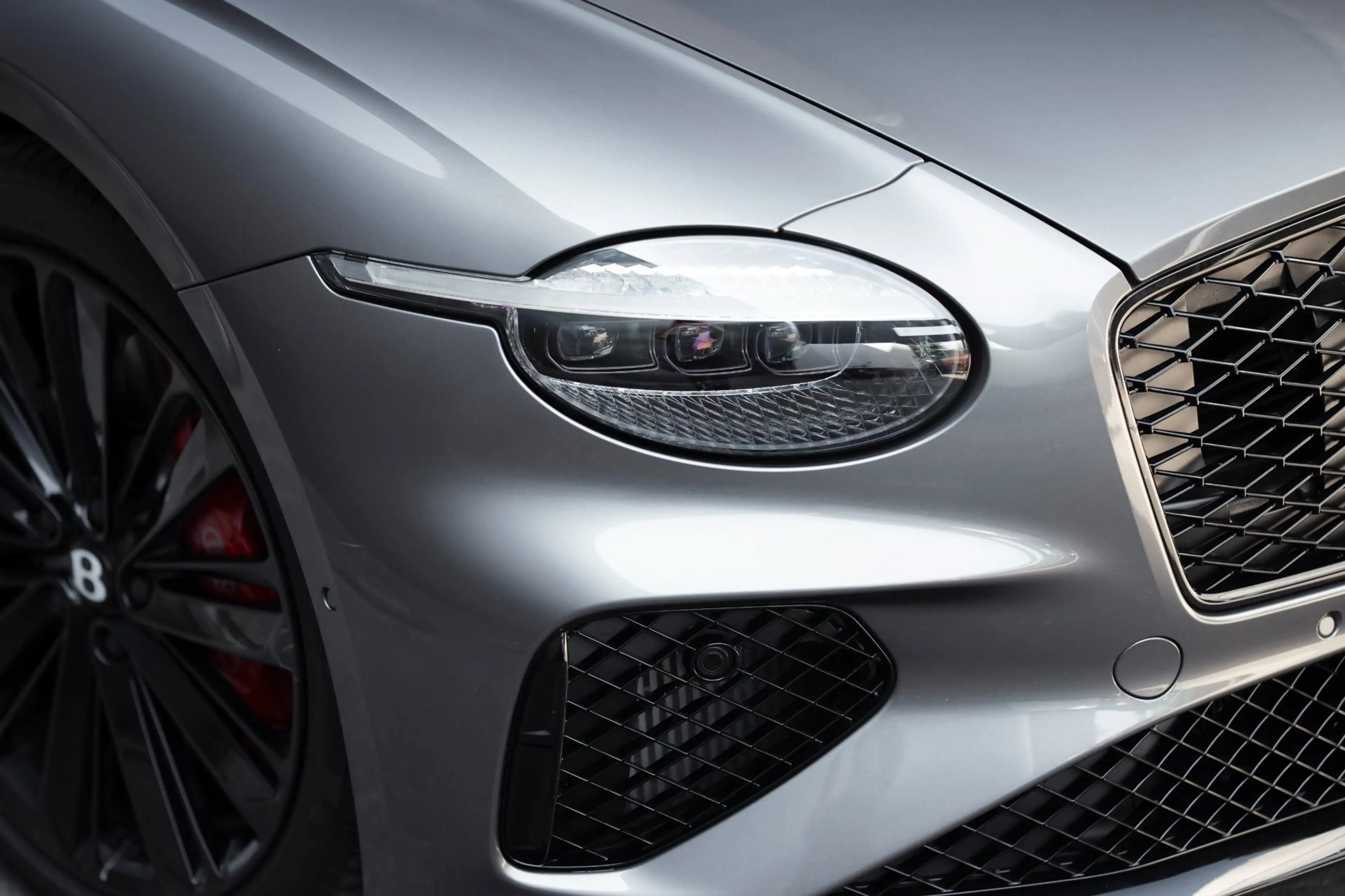 Bentley Continental GT 4.0 V8 Hybrid (Arrival July) — photo 7