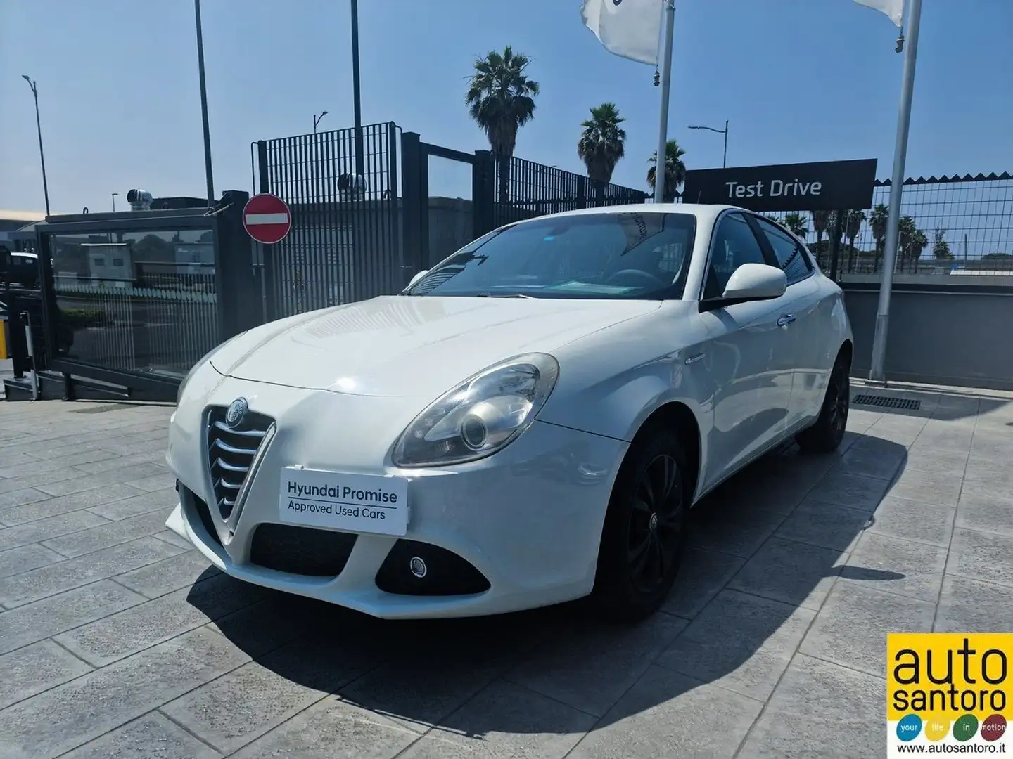 Alfa Romeo Giulietta 2.0 jtdm(2) Distinctive 140cv Bianco - 1