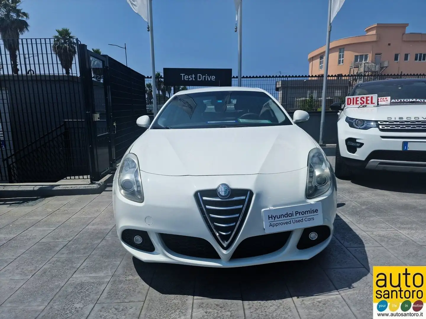 Alfa Romeo Giulietta 2.0 jtdm(2) Distinctive 140cv Bianco - 2