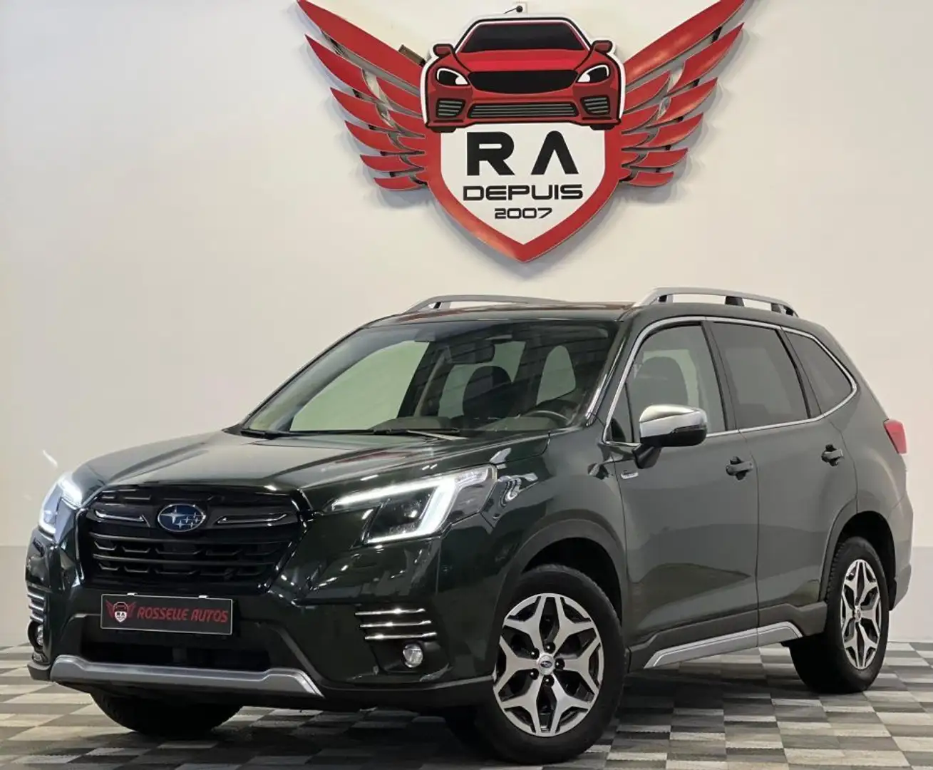 Subaru Forester 2.0 E-BOXER 150 EYESIGHT PREMIUM LINEARTRONIC 150CH Grün - 2