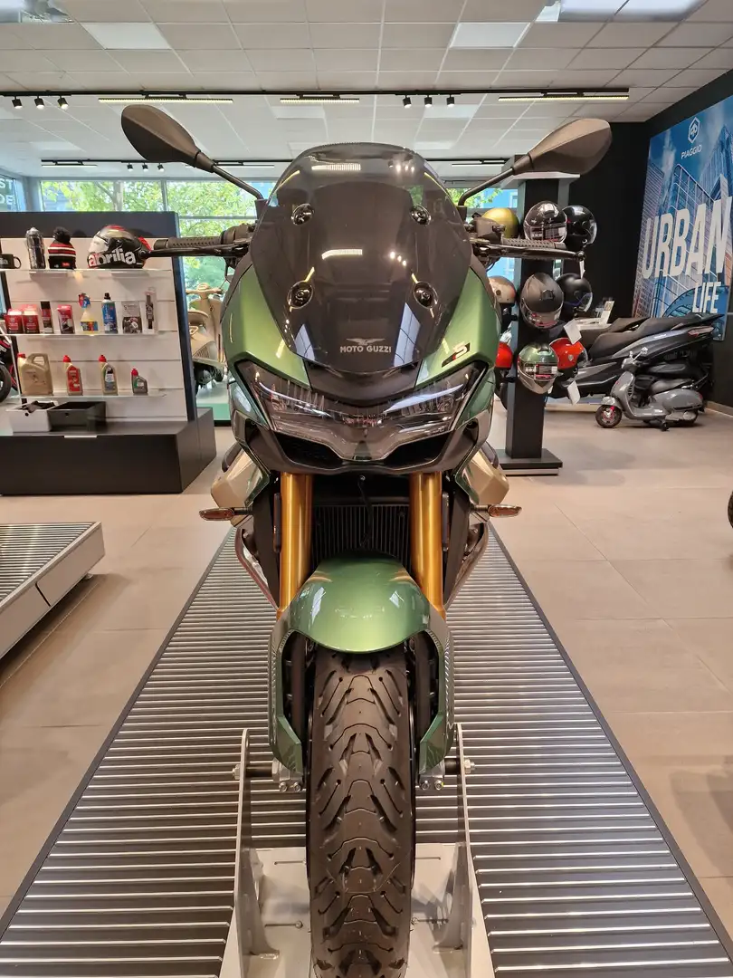 Moto Guzzi V 100 !Aktion! Mandello S Green - 1