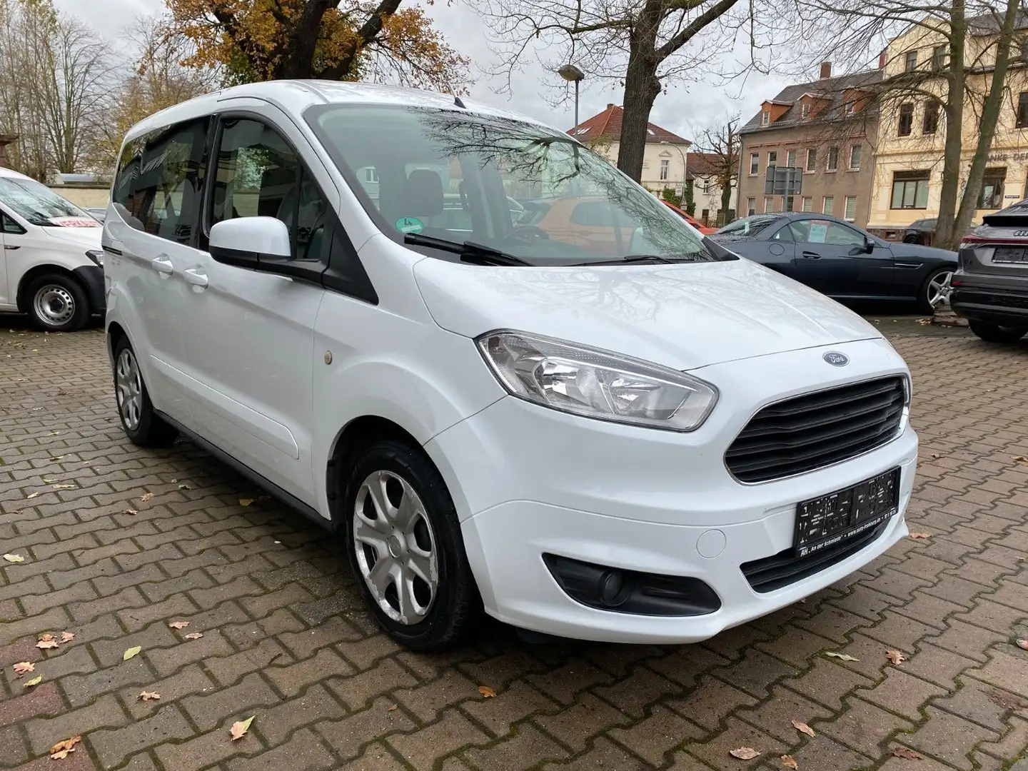Ford Tourneo Courier 1.0 EcoBoost,Klima,Scheib/Sitzhz, Weiß - 1