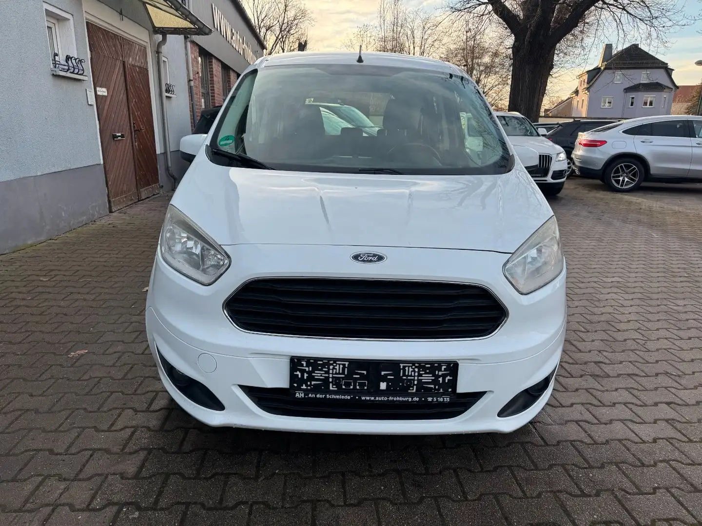 Ford Tourneo Courier 1.0 EcoBoost,Klima,Scheib/Sitzhz, Blanc - 2