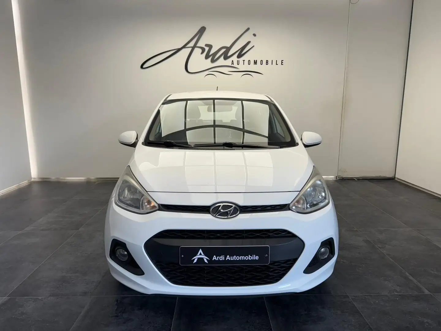 Hyundai i10 1.0i *AIRCO*GARANTIE 12 MOIS* Blanc - 2