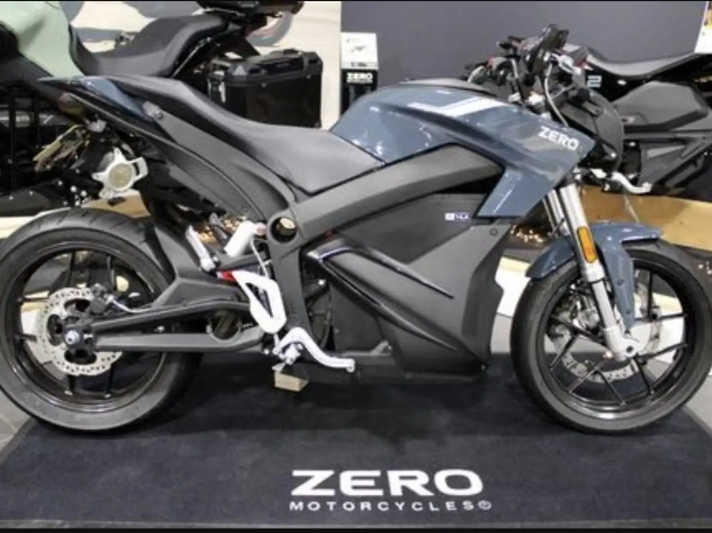 Zero Zero S Grey - 1
