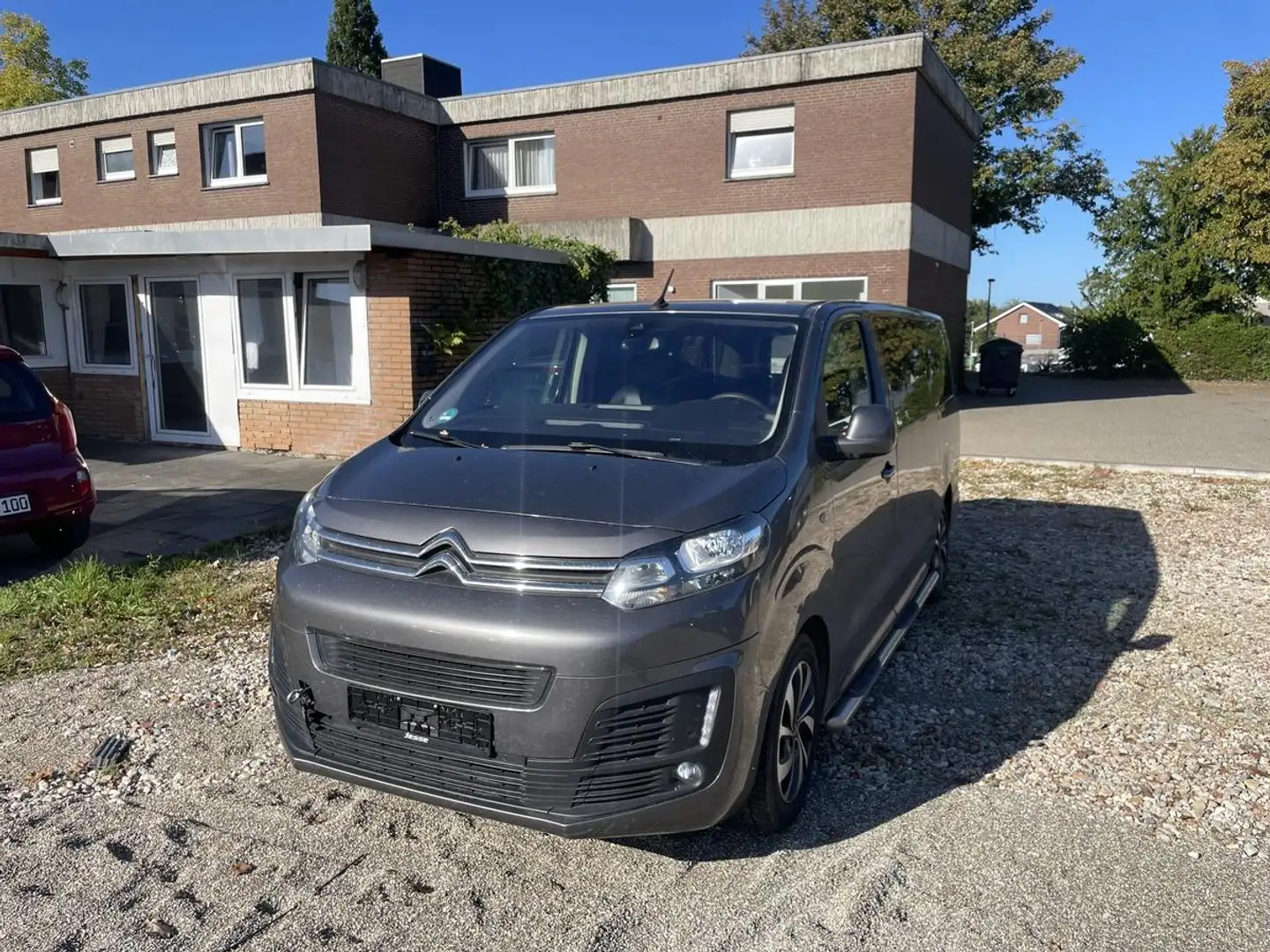 Citroen Spacetourer 2.0 BlueHDi 150XL 8Sitzer GEWERBE Gris - 1
