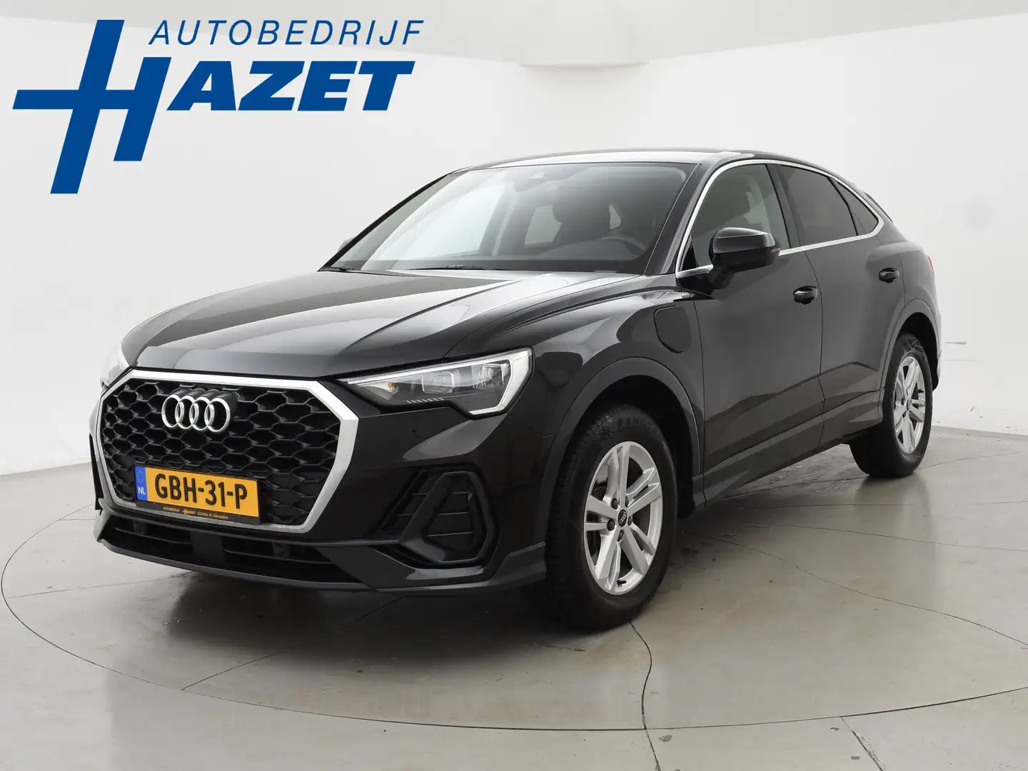 Audi Q3 Sportback 45 TFSIe 245 PK PLUG-IN HYBRID *BTW* + W Zwart - 1