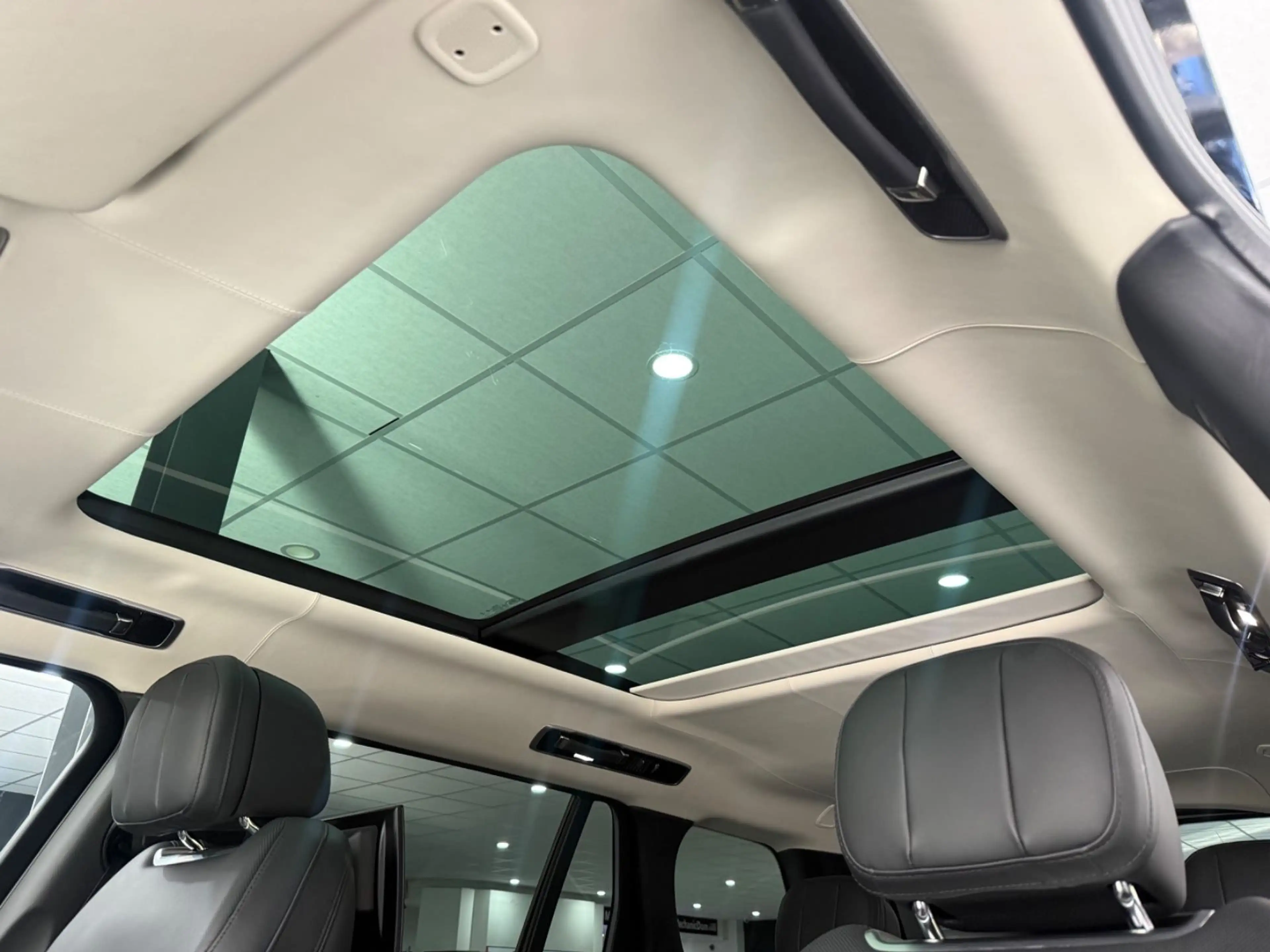 Land Rover Range Rover P530 First Edition*FOND-TV*STANDHZ* — photo 13