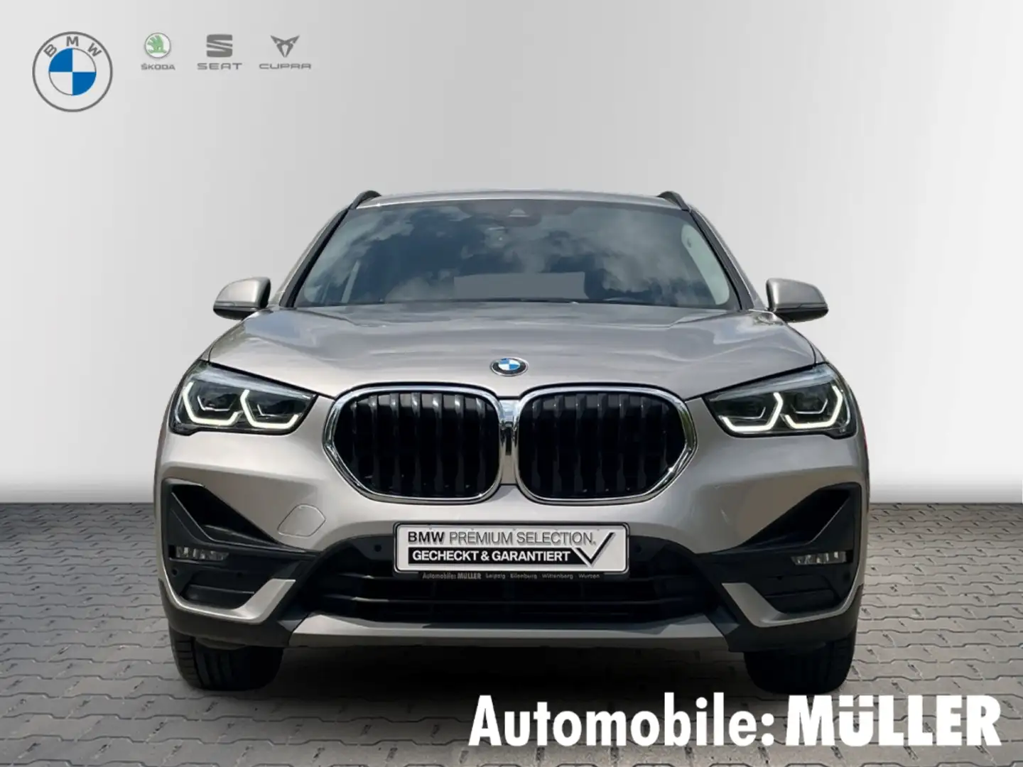 BMW X1 sDrive18i Advantage*LED*RFK*Tempomat*Sportsitze* Argent - 2