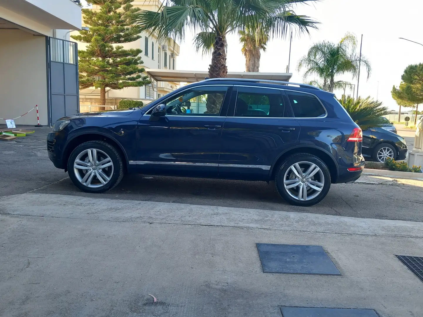 Volkswagen Touareg 3.0 V6 tdi Executive 245cv tiptronic - 1