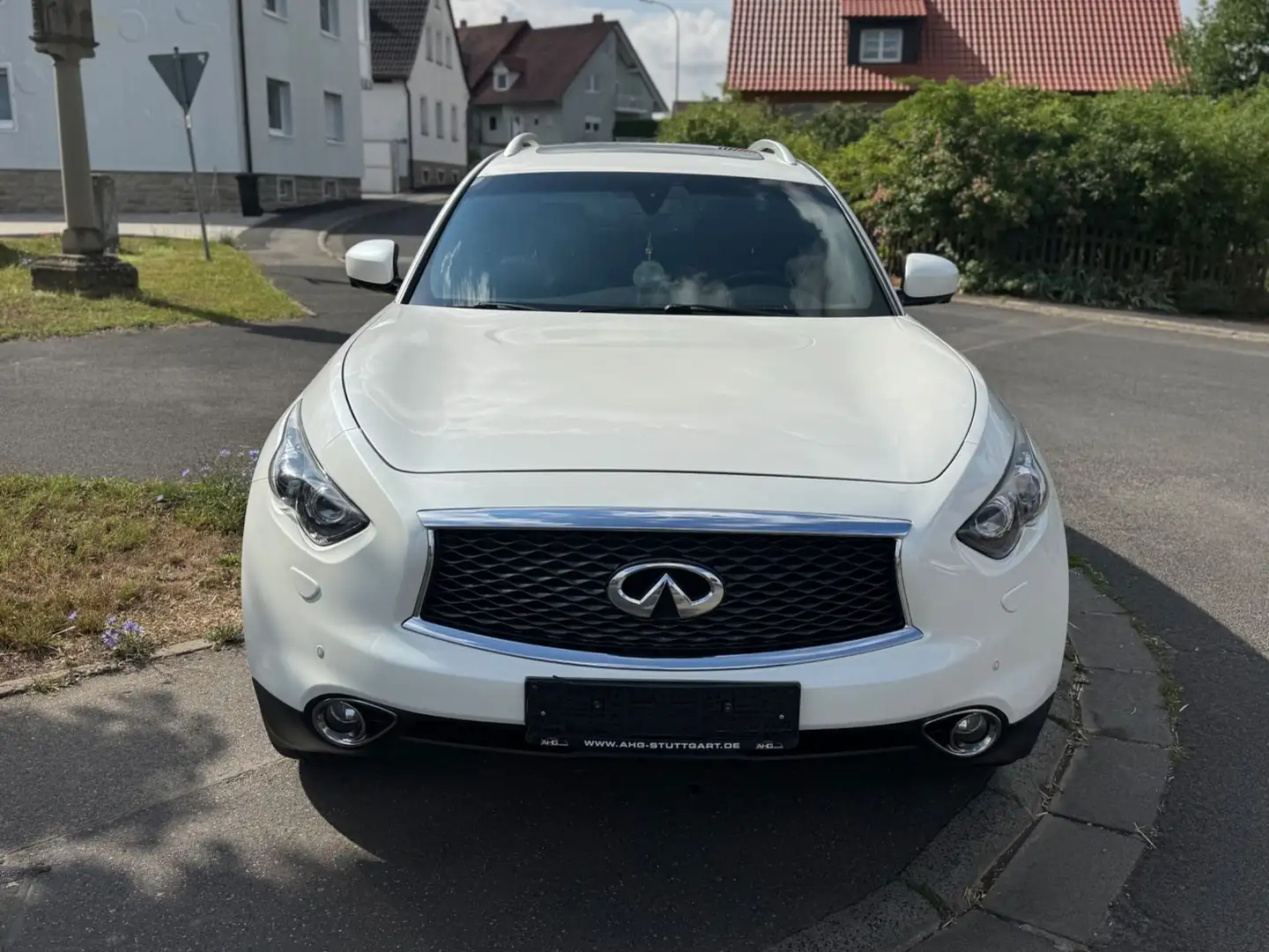 Infiniti QX70 3.7 Ultimate TOP AUSSTATTUNG WENIG KM TÜV Білий - 2