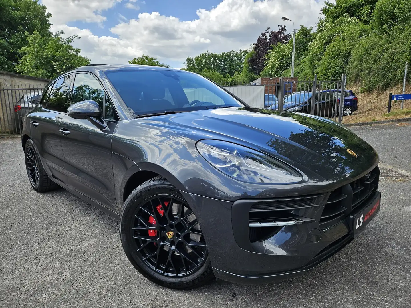 Porsche Macan Macan GTS*Facelift*2.9 V6*Firsthand*Chrono*BOSE Grau - 1