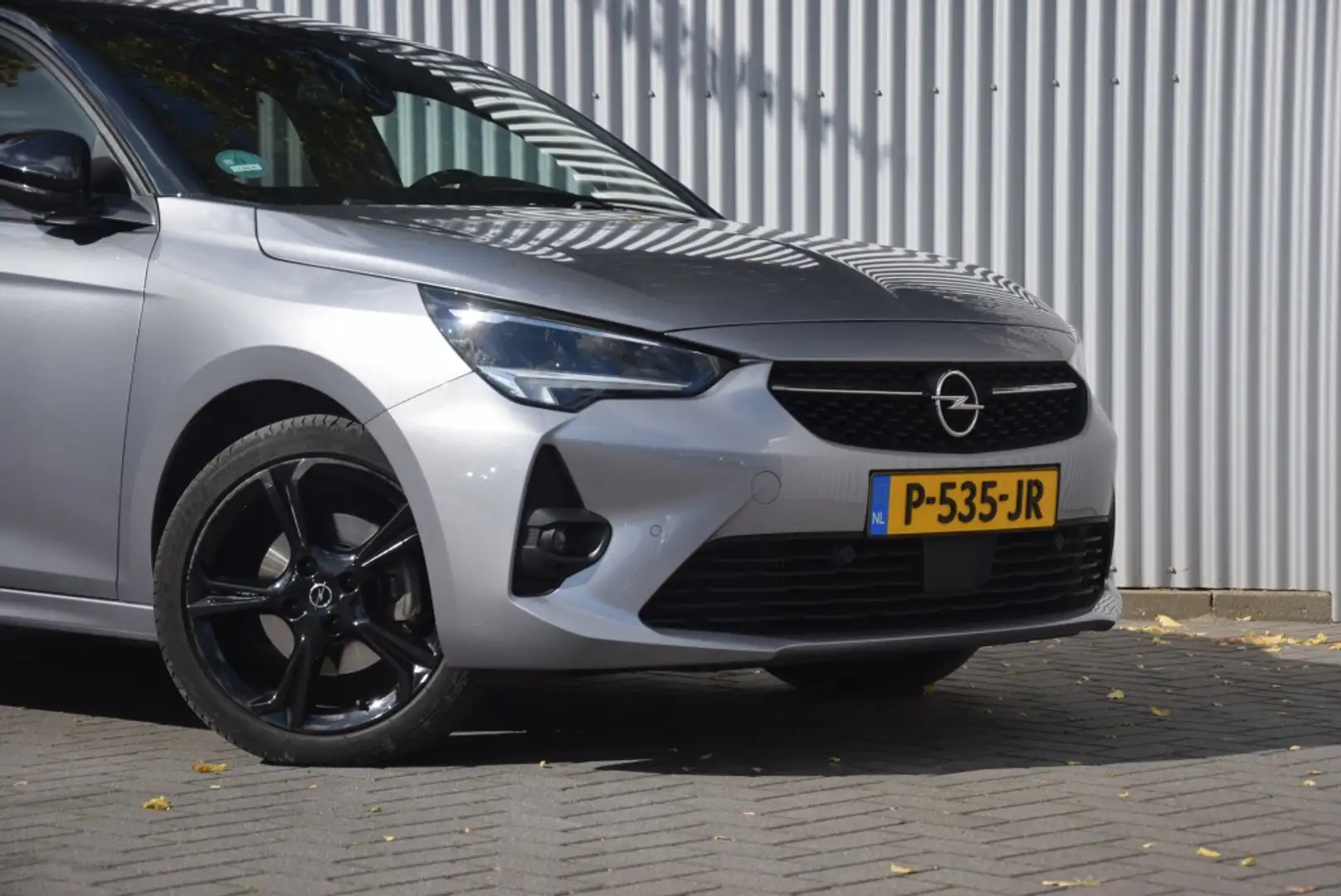 Opel Corsa 1.2 130PK GS-Line LED/Keyless/Camera/Carplay/PDC/S Gris - 2