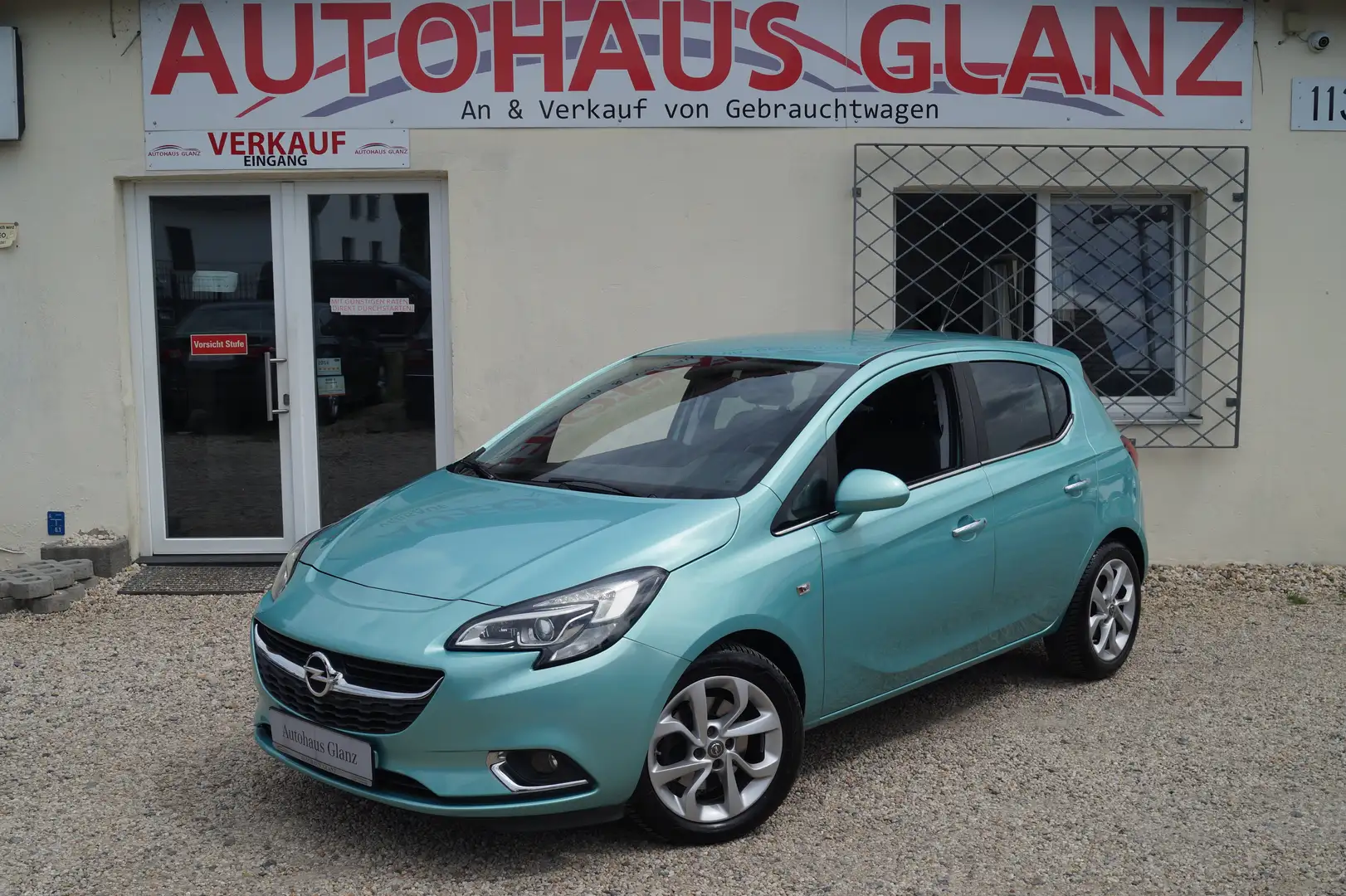 Opel Corsa 1,4 Turbo Innovation ecoFlex Grau - 1