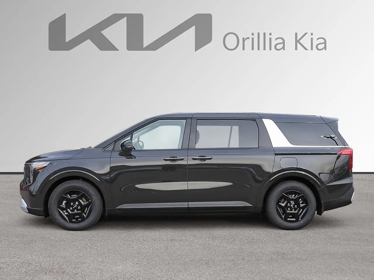 Kia Carnival снимка Kia Carnival