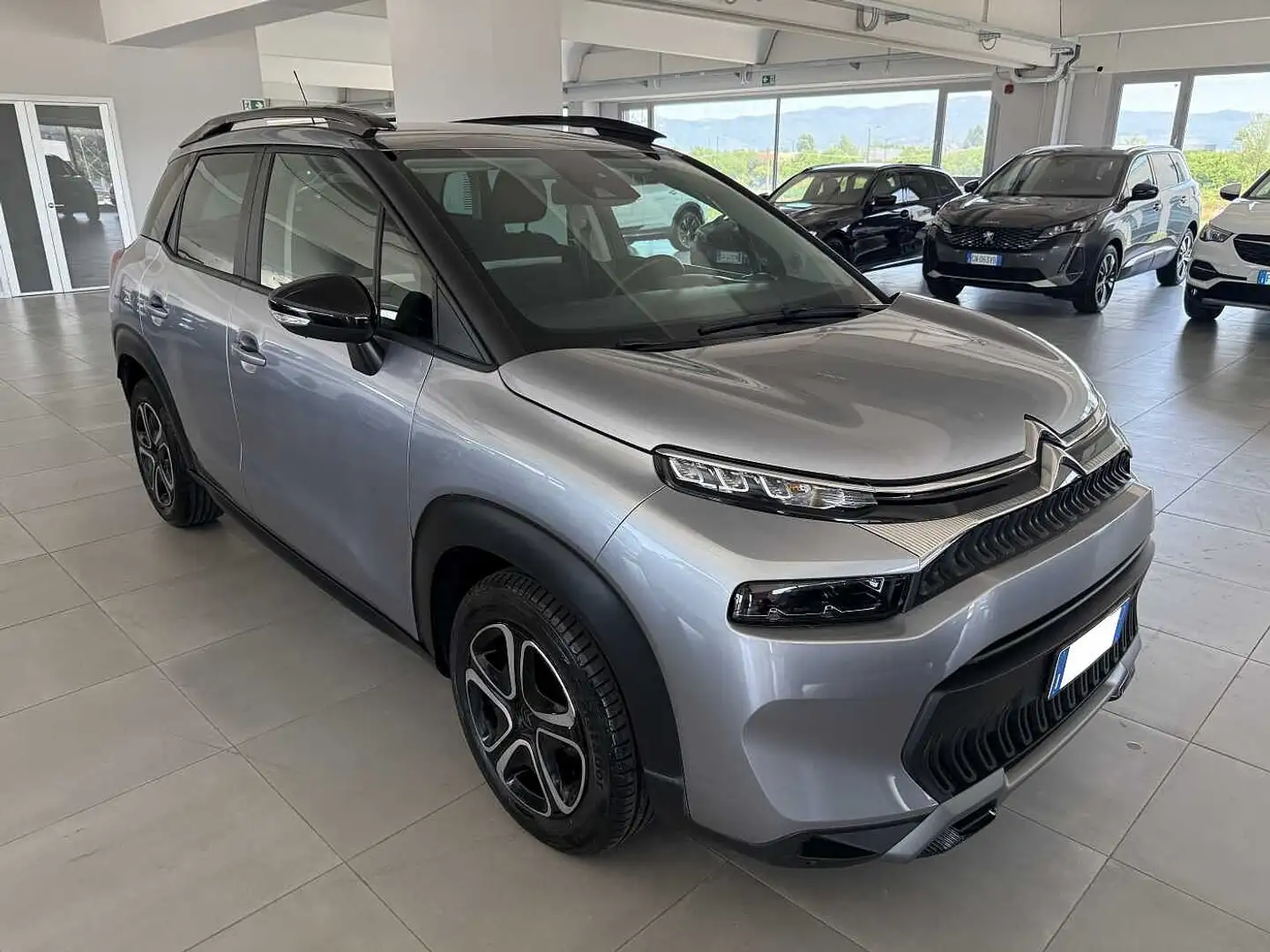Citroen C3 Aircross BlueHDi 110 S&S Shine Gris - 1
