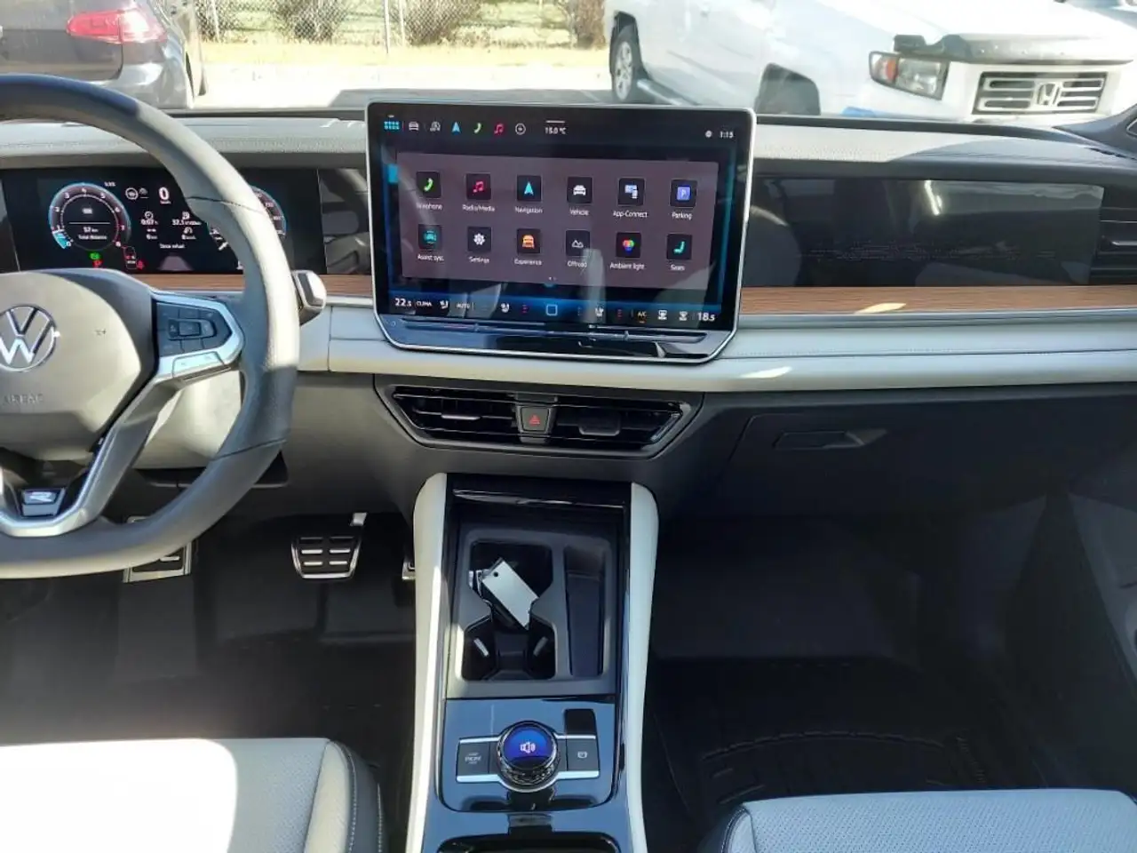 Volkswagen Tiguan снимка Volkswagen Tiguan