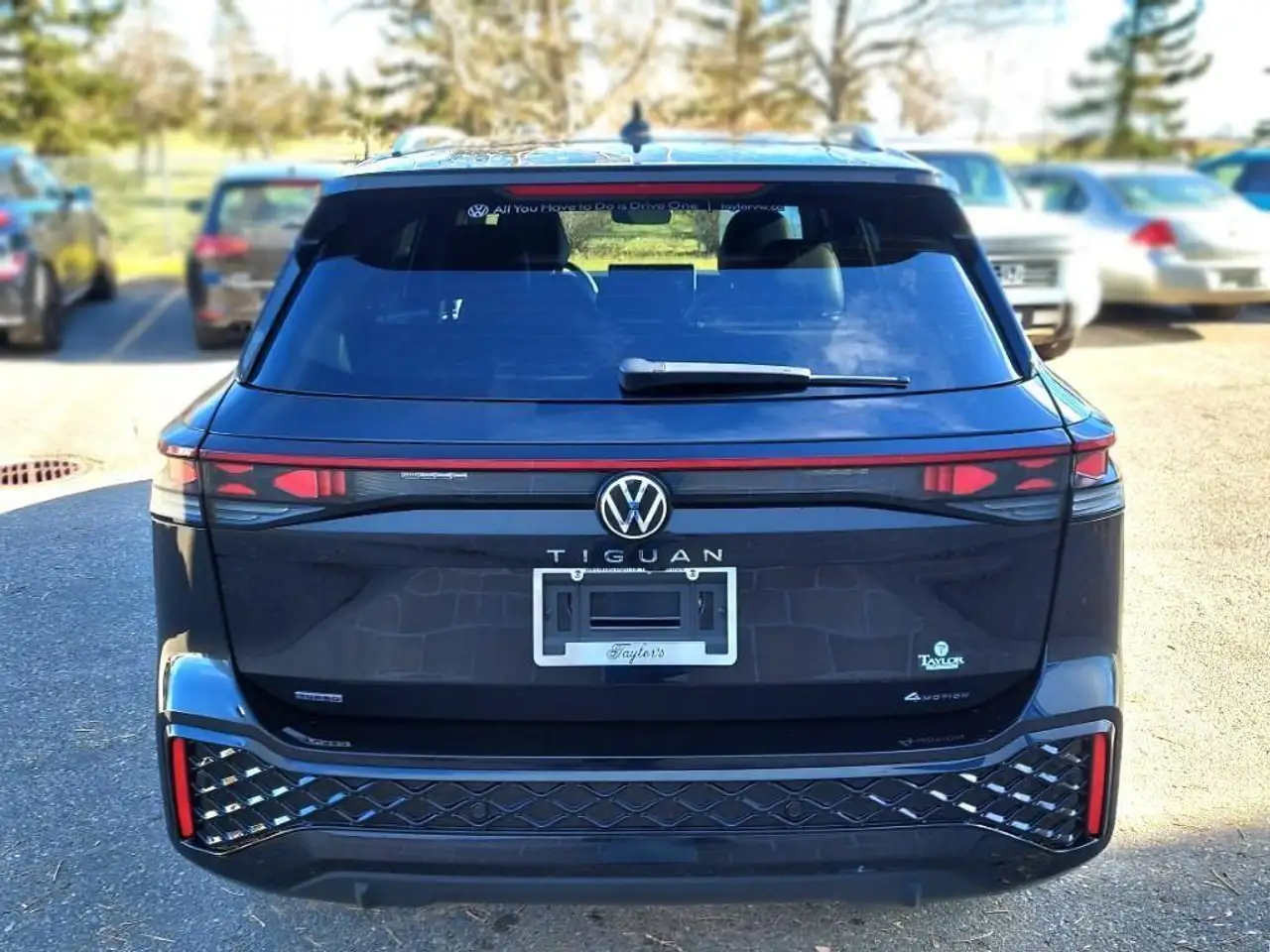 Volkswagen Tiguan снимка Volkswagen Tiguan