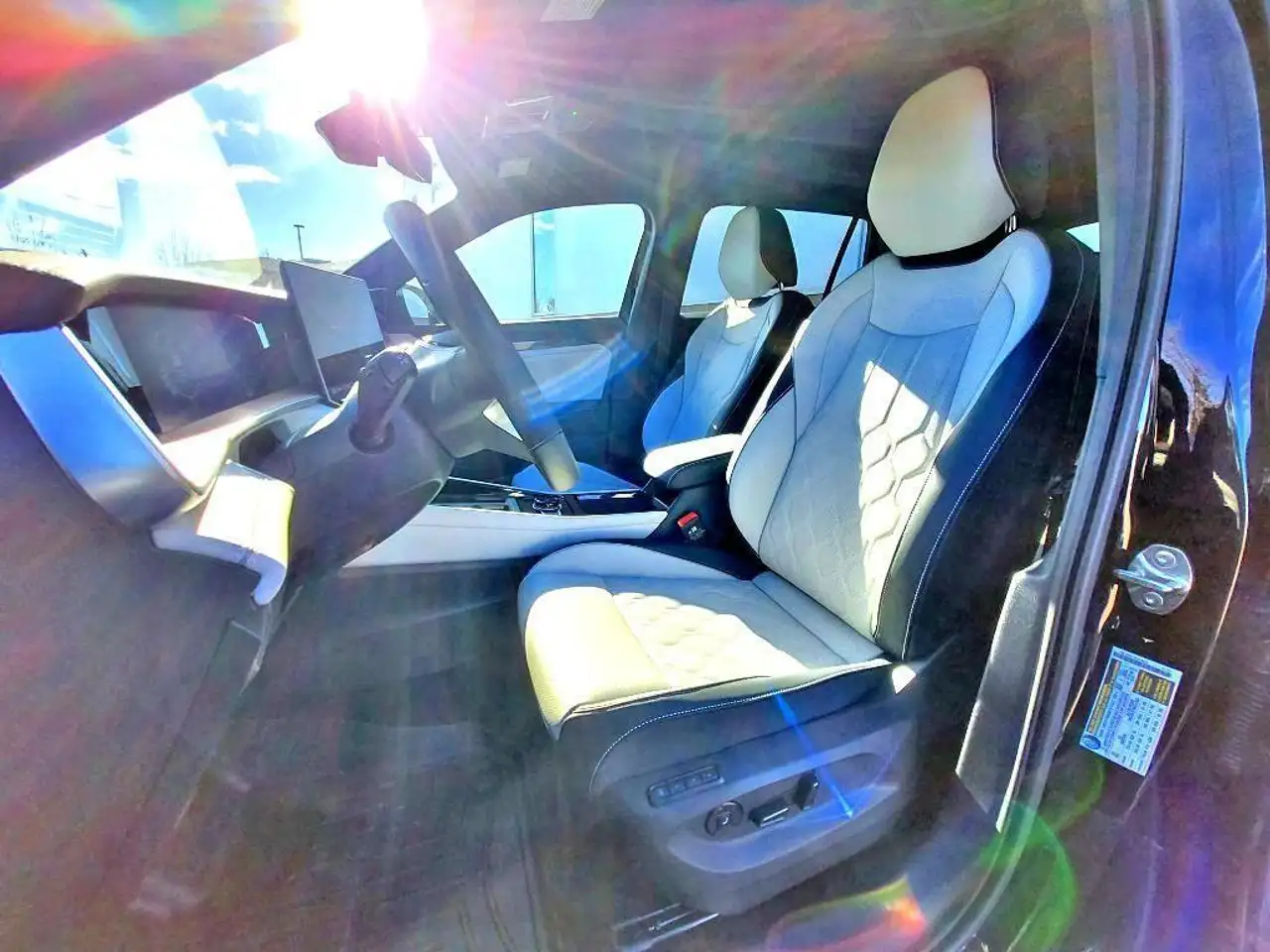 Volkswagen Tiguan снимка Volkswagen Tiguan