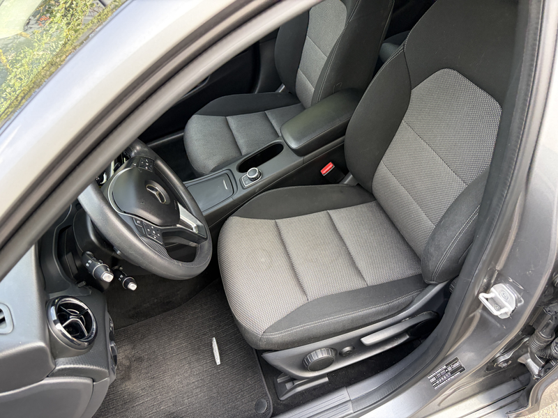 Mercedes-Benz A 180 Ambition / AUTOMAAT / NAVI / CRUISE / STOELVERWARM — photo 7