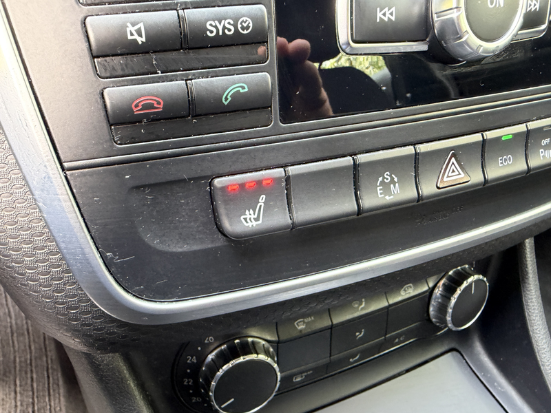 Mercedes-Benz A 180 Ambition / AUTOMAAT / NAVI / CRUISE / STOELVERWARM — photo 11