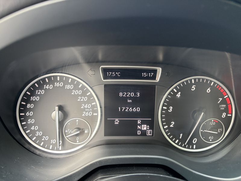 Mercedes-Benz A 180 Ambition / AUTOMAAT / NAVI / CRUISE / STOELVERWARM — photo 8