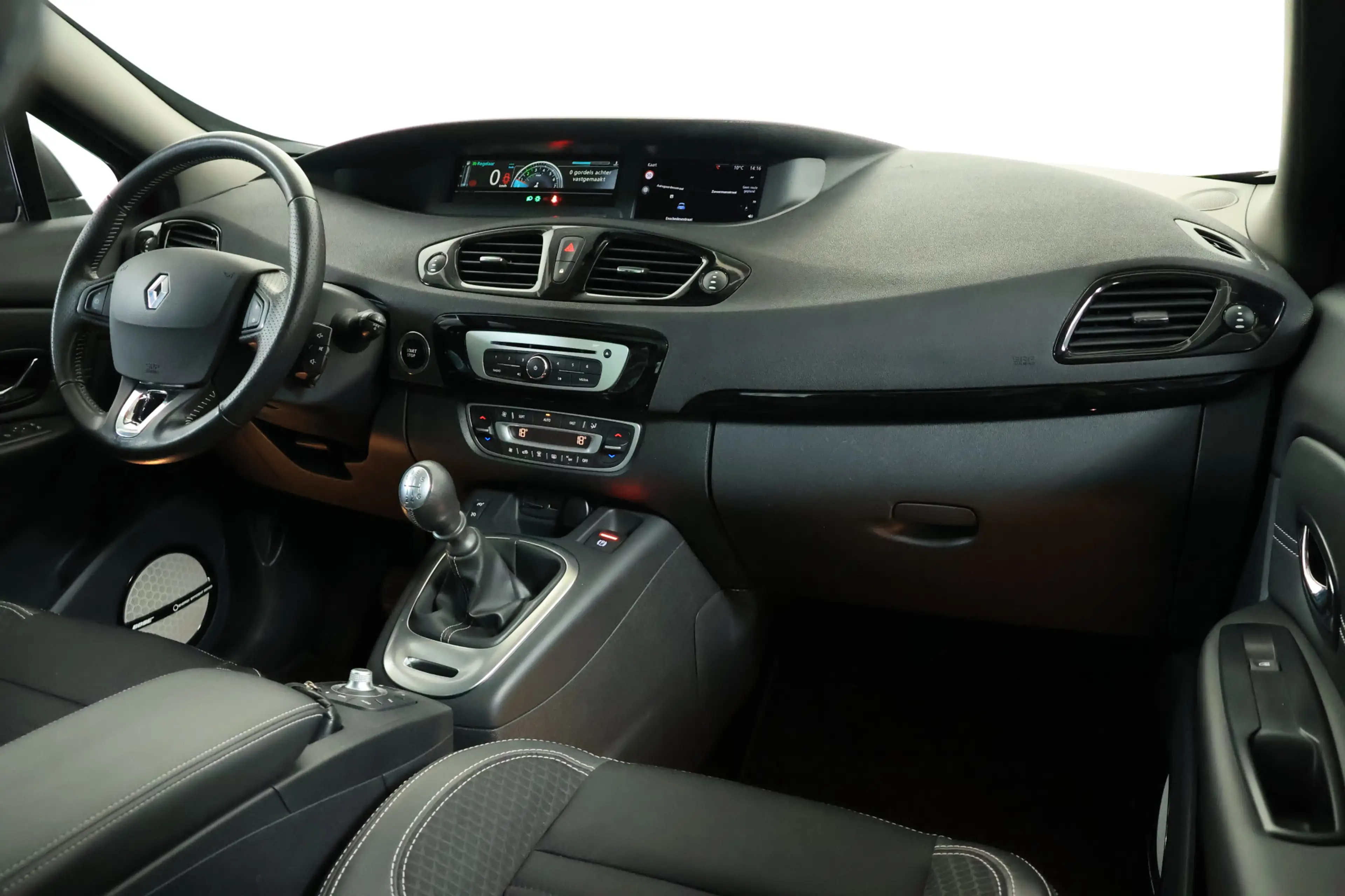 Renault Scenic 1.2 TCe Bose (Geluidsysteem) / Bi-Xenon / Navi / C — photo 3