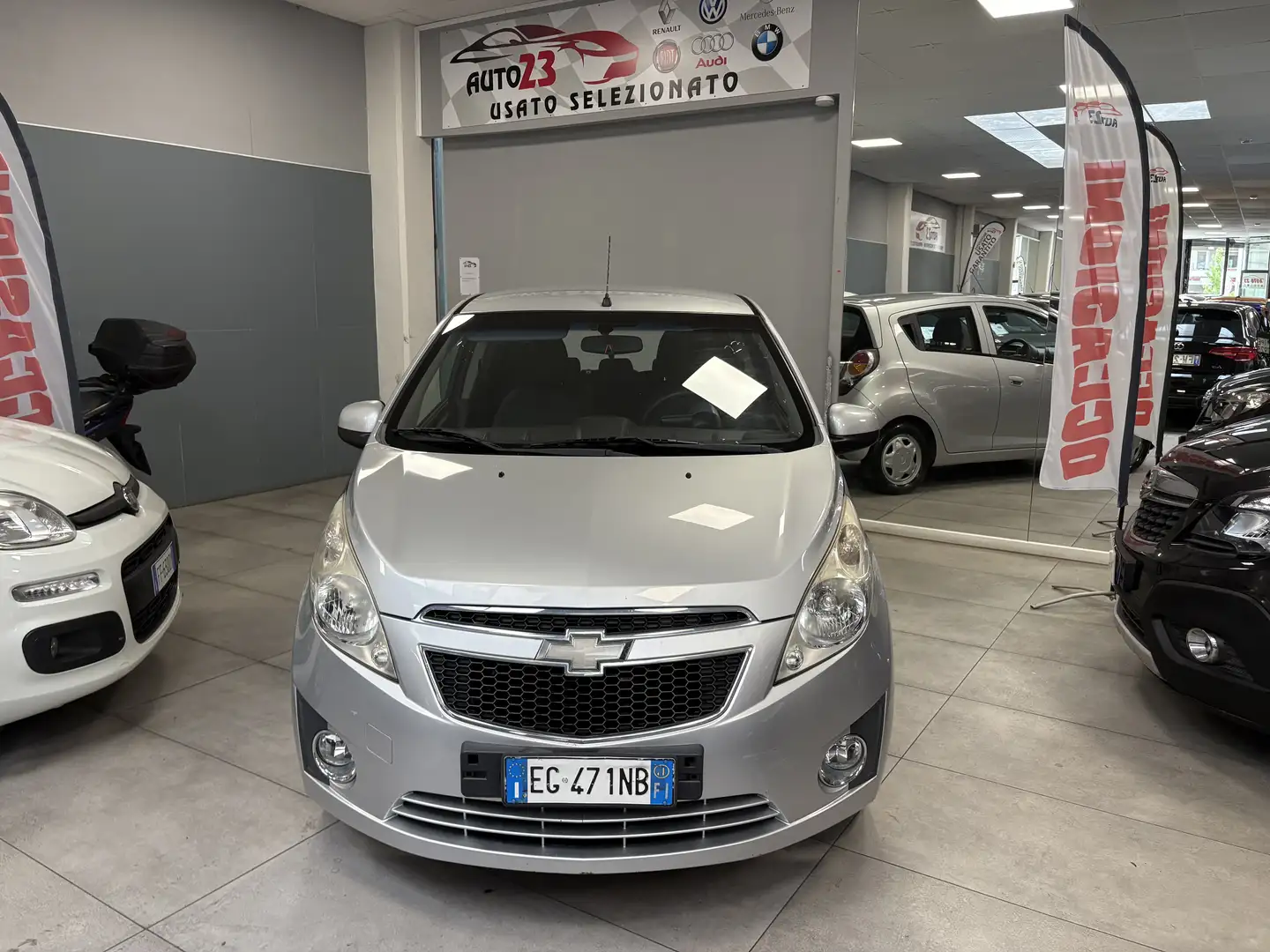 Chevrolet Spark 1.0 LS - 1