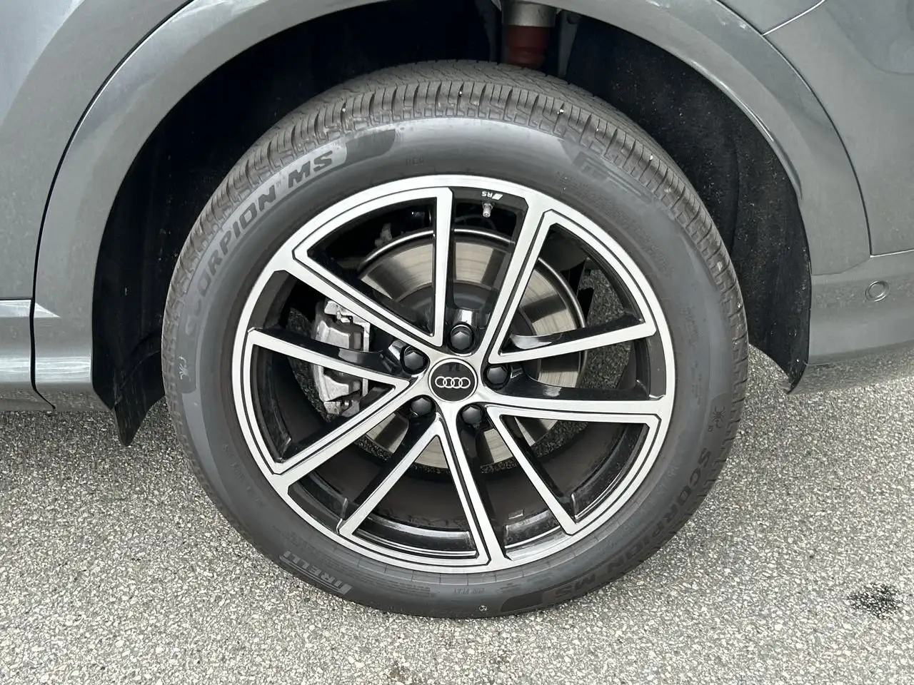 Audi Q5 снимка Audi Q5