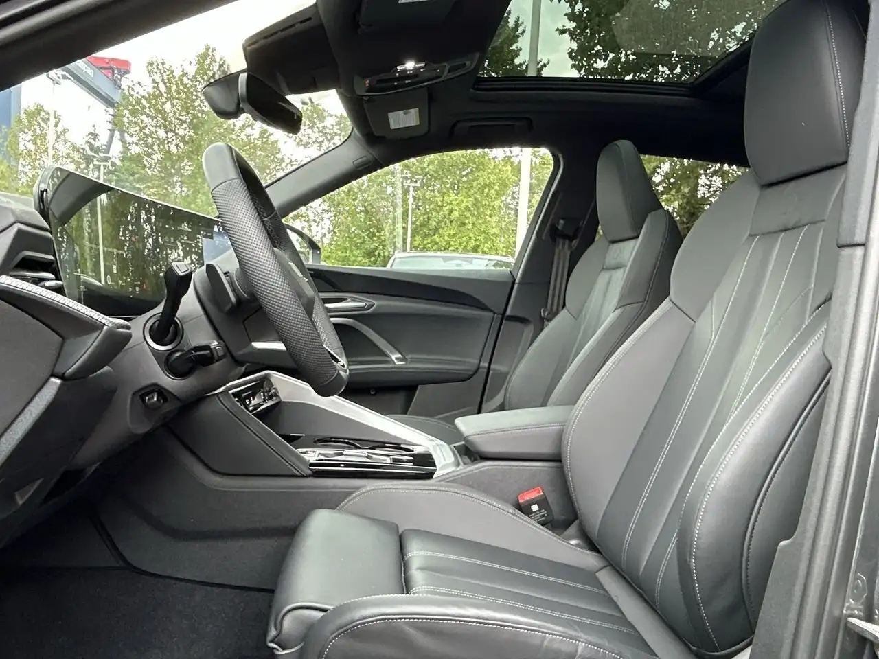 Audi Q5 снимка Audi Q5