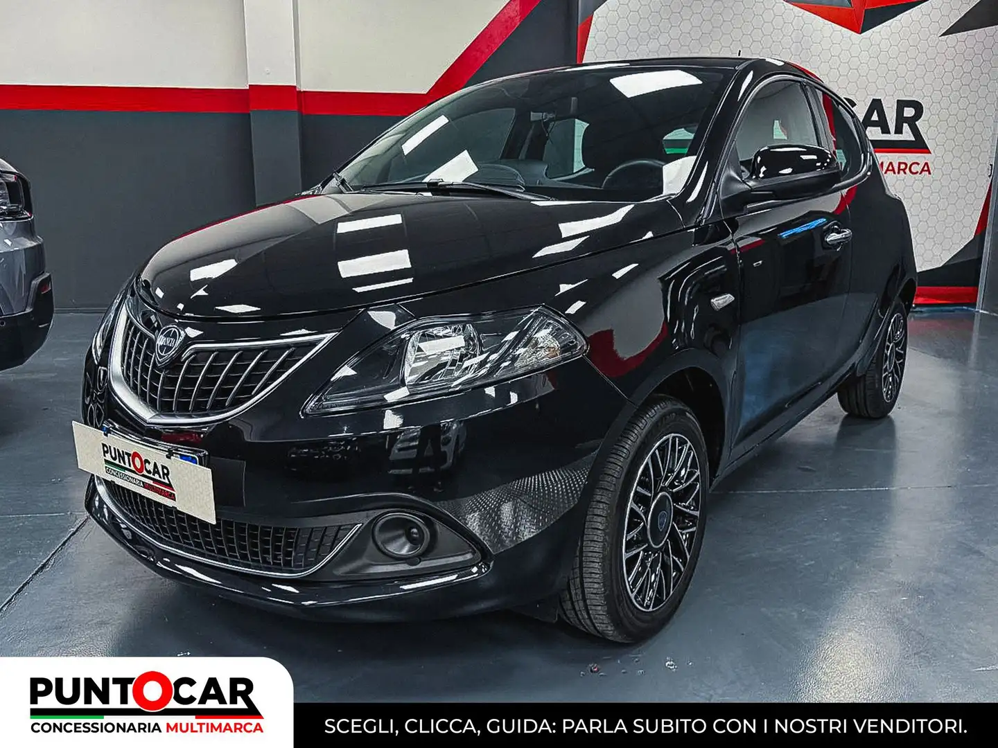 Lancia Ypsilon 1.0 FireFly 5 porte S&S Hybrid Platino PROMO FLEX Nero - 1