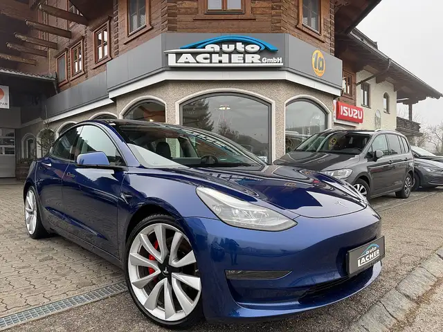 Tesla Model 3 Performance AWD