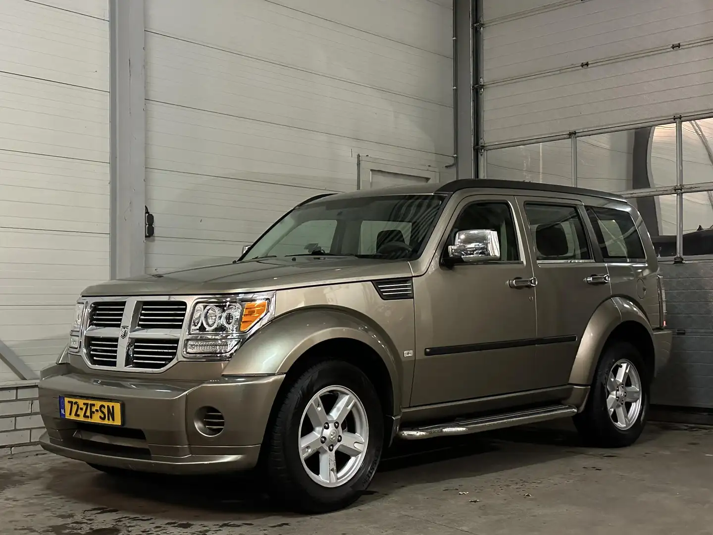 Dodge Nitro 3.7 V6 SE 4WD l Camera l Braun - 1