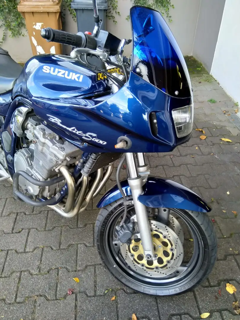 Suzuki GSF 600 Azul - 1